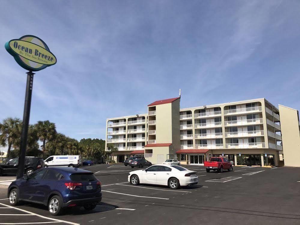 Baymont By Wyndham Panama City Beach Hotel Exterior photo